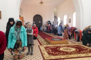 Литургия Преждеосвященных Даров в храме во имя преподобного Сергия Радонежского г.Саратова