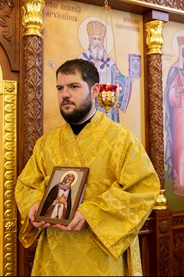Епископ Манхэттенский Николай совершил Божественную литургию в храме святителя Николая Японского г. Саратова