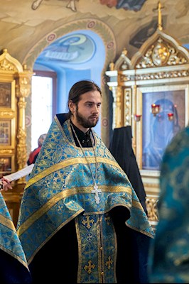 Утреня с чтением акафиста в Свято-Троицком кафедральном соборе г. Саратова