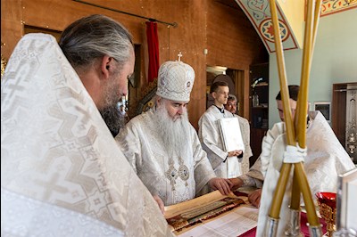 Божественная литургия в Вознесенско-Пантелеимоновском храме с. Усть-Курдюм Саратовского района