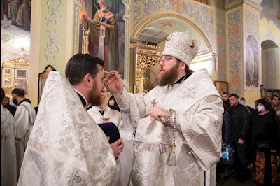 Митрополит Игнатий совершил всенощное бдение в Покровском соборе г. Саратова