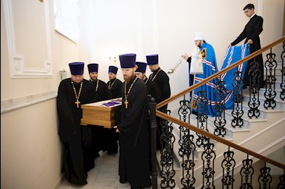 Завершилось пребывание саратовских святителей в крестовом храме епархиального управления