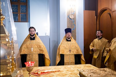 Митрополит Игнатий совершил всенощное бдение в Свято-Духовском соборе г. Саратова