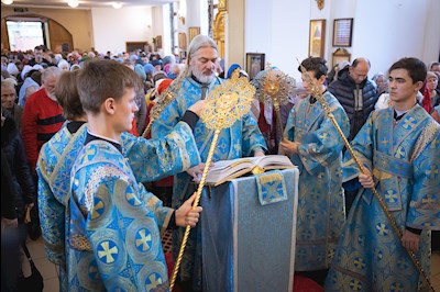 Митрополит Игнатий возглавил соборное архиерейское богослужение в Казанском храме г. Саратова