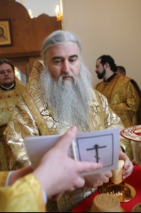 Божественная литургия в храме во имя святого равноапостольного великого князя Владимира г. Саратова