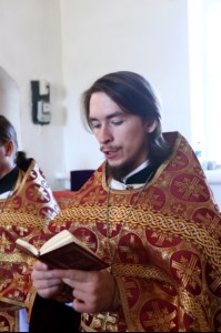 Божественная литургия в храме в честь Рождества Христова с. Вязовка Татищевского района