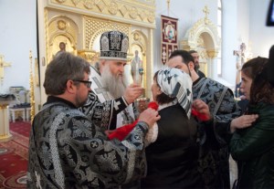 Литургия Преждеосвященных Даров, малое повечерие, утреня и первый час на Архиерейском подворье — храме во имя святых равноапостольных Кирилла и Мефодия при СГУ