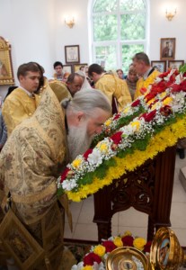 Божественная литургия в храме во имя святителя Луки (Войно-Ясенецкого), исповедника, при 3-й городской клинической больнице г. Саратова