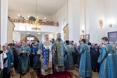Божественная литургия в храме в честь Казанской иконы Божией Матери г. Саратова