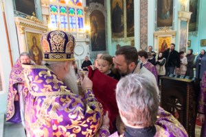 Литургия Преждеосвященных Даров в храме в честь Сошествия Святого Духа г. Саратова