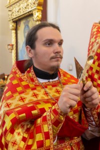 Божественная литургия в храме великомученика Георгия Победоносца г. Саратова