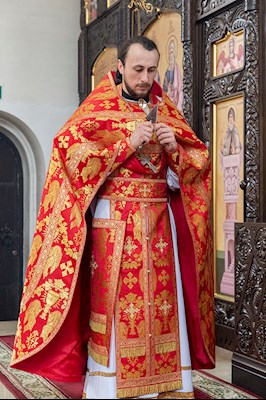 Божественная литургия в храме в честь иконы Божией Матери «Всех скорбящих Радость» г. Саратова