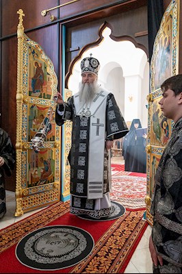 Литургия Преждеосвященных Даров и монашеский постриг в Свято-Алексиевском женском монастыре г. Саратова