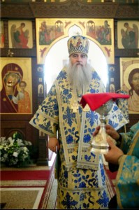 Вечерня в соединении с Божественной литургией свт. Иоанна Златоуста в храме в честь Благовещения Пресвятой Богородицы г.Вольска