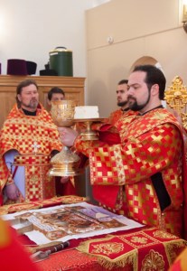 Божественная литургия на Архиерейском подворье — храме во имя святых равноапостольных Мефодия и Кирилла при СГУ в день памяти святых братьев