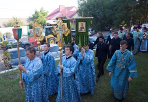 Божественная литургия в храме в честь Рождества Пресвятой Богородицы г.Саратова