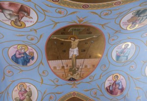 Божественная литургия и крещение оглашенных в Свято-Троицком кафедральном соборе Саратова