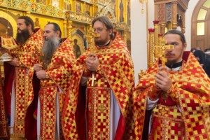 Божественная литургия в Свято-Алексиевском женском монастыре г. Саратова