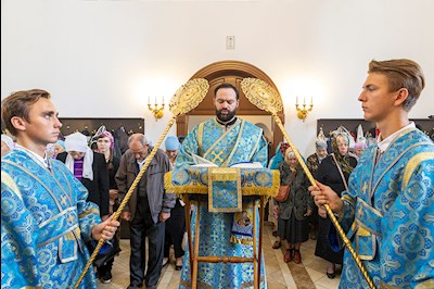 Божественная литургия в храма в честь иконы Божией Матери «Всех скорбящих Радость» г. Саратова