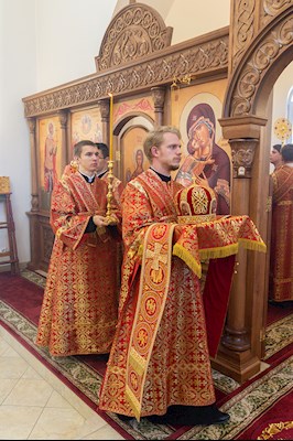 Божественная литургия в храме Воскресения Христова г. Саратова