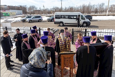 В Саратове и Покровске прошел автомобильный крестный ход со святынями Саратовской митрополии