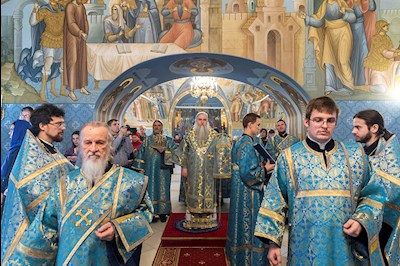 Утреня с чтением акафиста в Свято-Троицком кафедральном соборе г. Саратова
