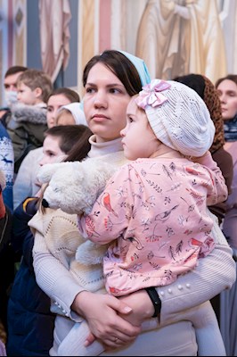 Митрополит Игнатий совершил Божественную литургию в Свято-Троицком кафедральном соборе г. Саратова