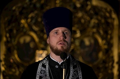 Митрополит Игнатий совершил великое повечерие с чтением Великого покаянного канона преподобного Андрея Критского в Свято-Троицком кафедральном соборе г. Саратова