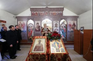 Божественная литургия в храме во имя священномученика Космы Саратовского