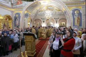 Великое освящение верхнего храма во имя Святой Живоначальной Троицы Свято-Троицкого кафедрального собора города Саратова
