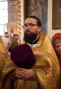 Божественная литургия в Свято-Троицком кафедральном соборе г. Покровска
