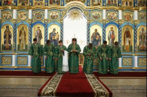 Всенощное бдение в Свято-Сергиевском женском монастыре села Алексеевка Базарно-Карабулакского района