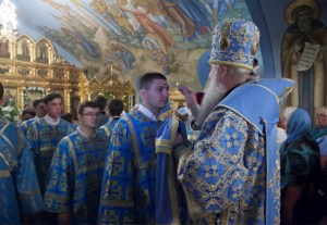 Всенощное бдение с чином Погребения Божией Матери в Свято-Троицком кафедральном соборе г. Саратова