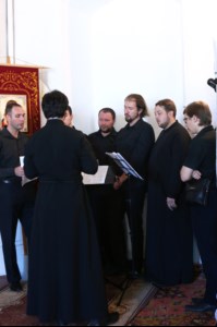 Божественная литургия в храме в честь Рождества Христова с. Вязовка Татищевского района