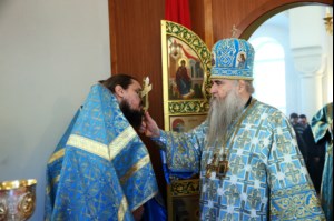 Божественная литургия на Архиерейском подворье – храме в честь иконы Божией Матери «Утоли моя печали» г.Саратова