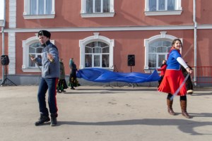 На территории Покровского храма г. Саратова прошел зимний праздник