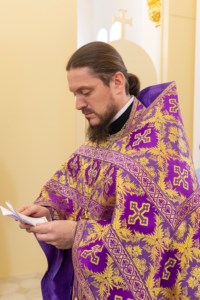 Божественная литургия в храме святителя Спиридона Тримифунтского г. Саратова