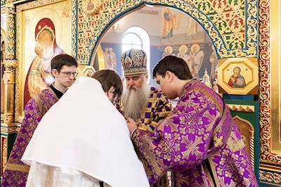 Божественная литургия в Свято-Никольском мужском монастыре г. Саратова