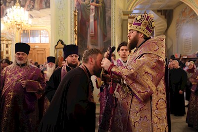 Митрополит Игнатий совершил всенощное бдение в Покровском соборе г. Саратова