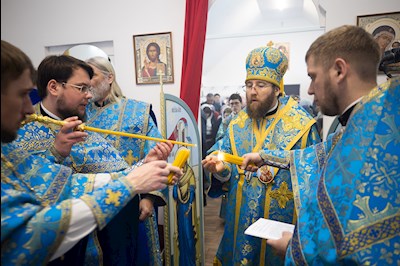 Митрополит Игнатий совершил Великое освящение храма в честь иконы Божией Матери «Спорительница хлебов» с. Кувыка и первую Божественную литургию в новоосвященном храме