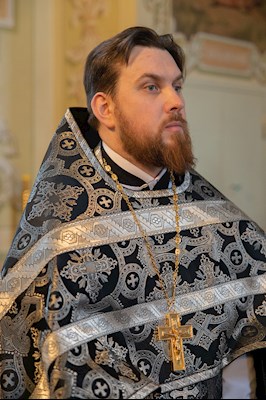 Митрополит Игнатий совершил Литургию Преждеосвященных Даров в Покровском соборе г. Саратова