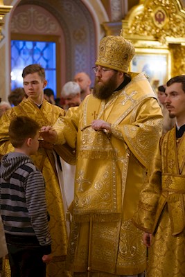 Митрополит Игнатий совершил всенощное бдение в Свято-Троицком кафедральном соборе г. Саратова