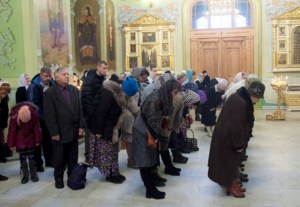 Божественная литургия в храме в честь Покрова Пресвятой Богородицы г. Саратова