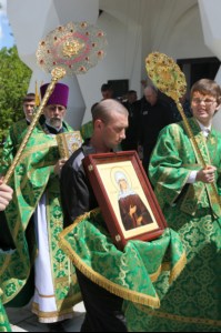 Божественная литургия в храме блаженной Ксении Петербургской г. Саратова на территории ИТК УШ-382/33