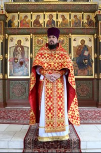 Божественная литургия на Архиерейском подворье — храме в честь иконы Божией Матери «Утоли моя печали» г.Саратова