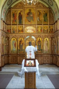 Состоялось массовое крещение оглашенных в Волге
