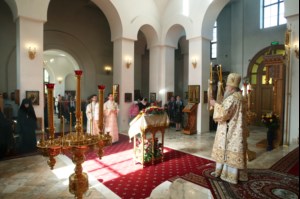 Божественная литургия в Свято-Алексиевском женском монастыре г.Саратова