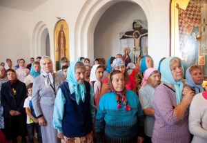 Божественная литургия в Свято-Успенском храме пос. Возрождение Хвалынского района