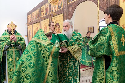 Божественная литургия в храме преподобного Сергия Радонежского г. Саратова