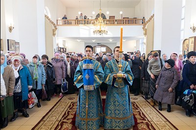 Божественная литургия в храме в честь Казанской иконы Божией Матери г. Саратова